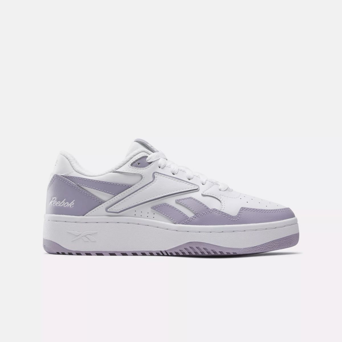 Reebok Women's ATR Chill Retrol Basketball-Inspired Shoes White/Dusk Purple - 100208272