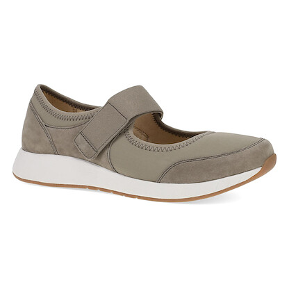 Dansko Women's Carolina Mary Jane Walnut - 8604200300