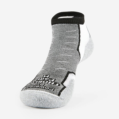 Thorlo Unisex Experia TECHFIT Light Cushion Low-Cut Socks Black/White - XCCU-132