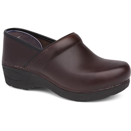 Dansko Women's XP 2.0 Clog Brown Pull Up Leather - 3950530202